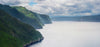 Fjord du Saguenay, vue aérienne, nuages et lumière en mouvement lent